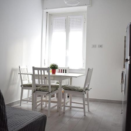 L'Arche Comfort&Relax - Gambara Square Di Via Palma ميلان المظهر الخارجي الصورة